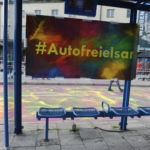 Kunsthappening Autofreie Isar auf der Ludwigsbrücke, Münchner machen die Brücke farbig, 21.Juli 2019 , Copyright : Foto : Stephan Rumpf